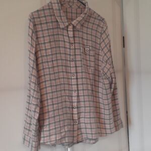 Women' size S cozy‎ flannel feel shirt with snap front